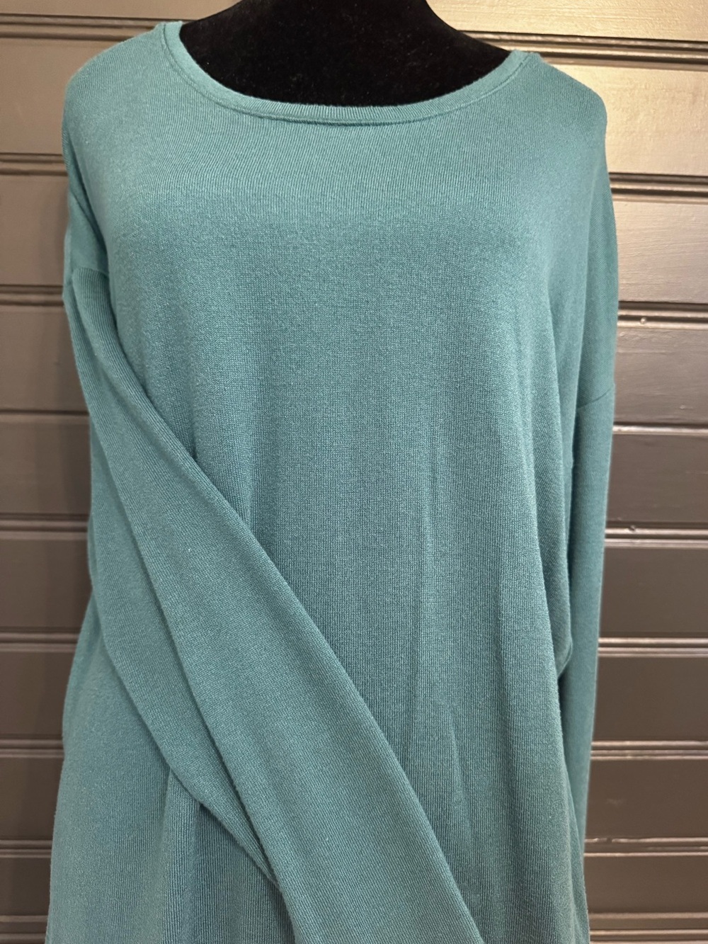 Banana Republic Teal Lightweight Long-Sleeve Knit Top